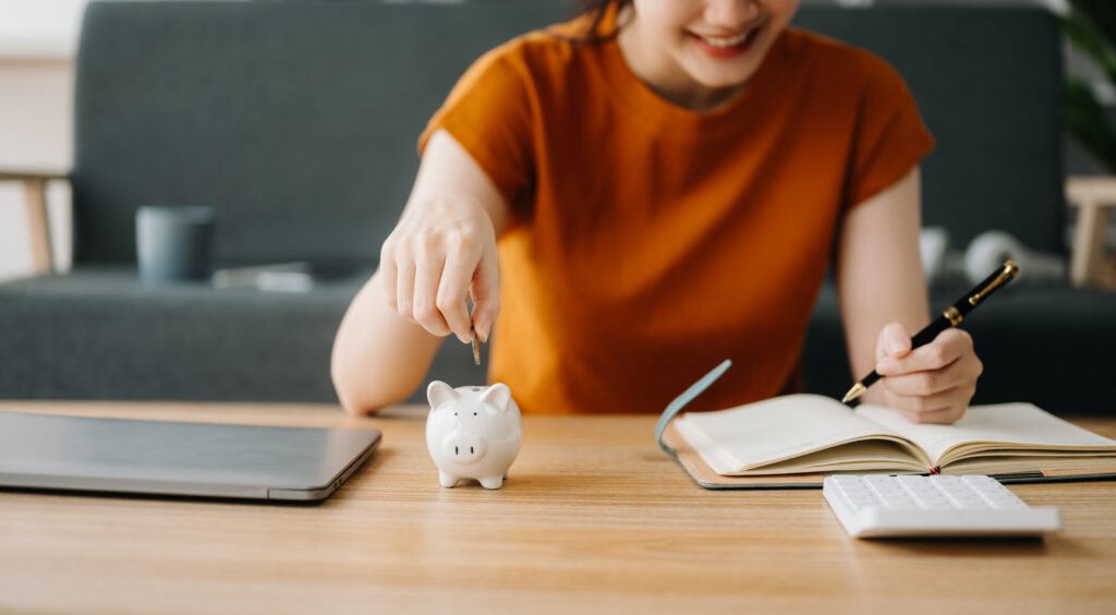 The Best Savings Accounts for Students in 2024: Top Picks for Maximizing Your Money