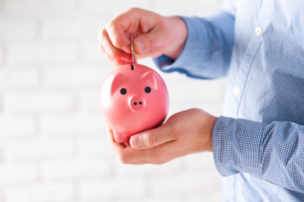 The Best Savings Accounts for Students in 2024: Top Picks for Maximizing Your Money